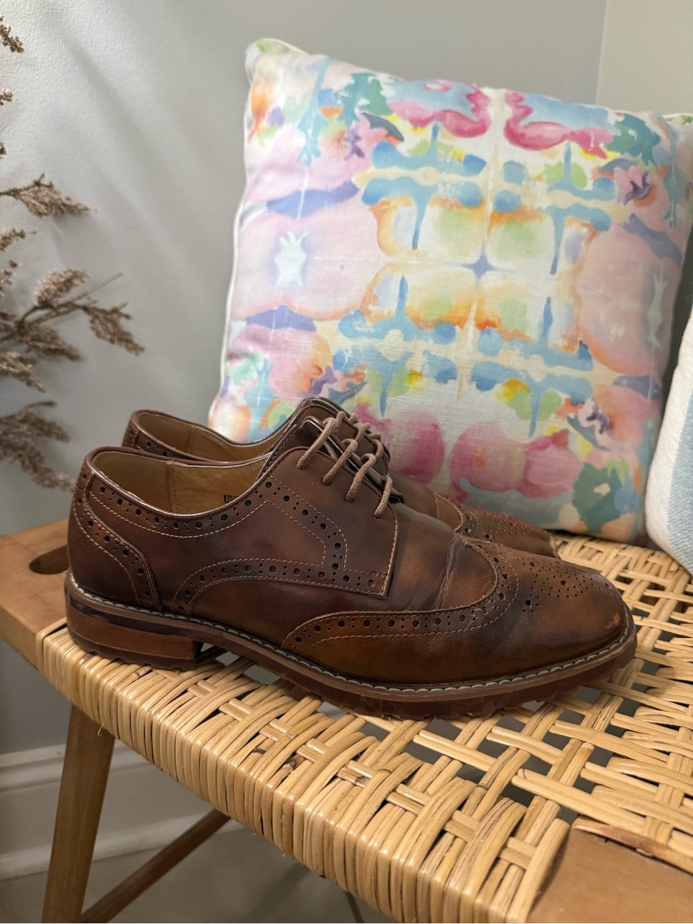 Men's Brown Leather Wingtip Dress Shoes